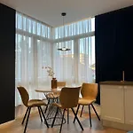 Alles Komuna Apartmán *