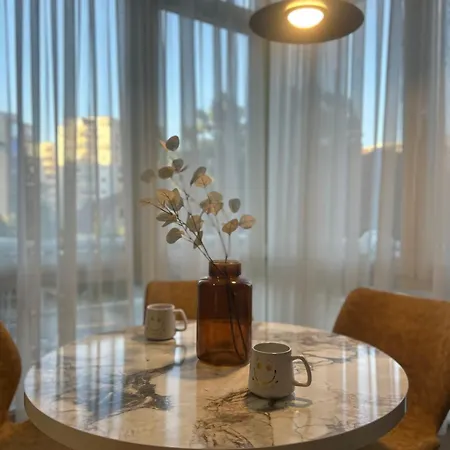 Alles Komuna Apartmán