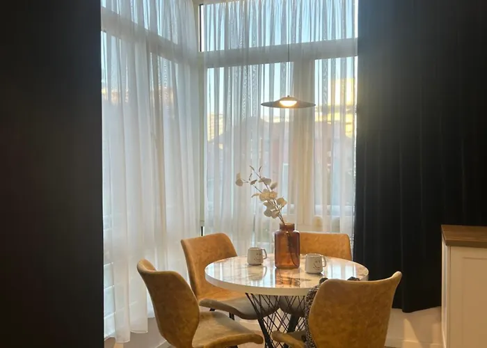 Alles Komuna Apartament Tirana